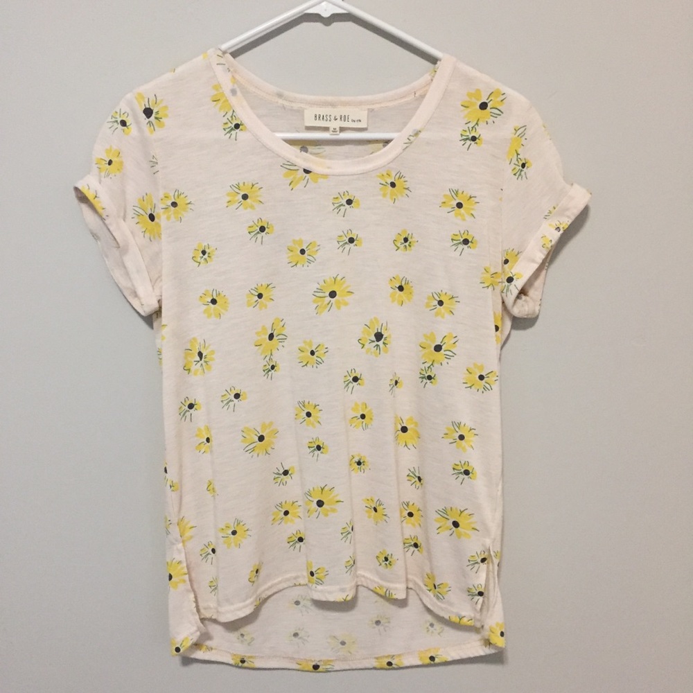 Daisy Tee